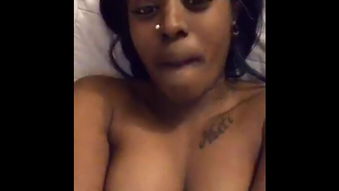 Fapper'S Delight: Girl Masturbating On Periscope