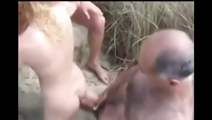 Dogging And Beach Blowjob In Homemade Video