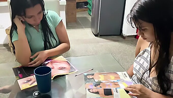 Depois De Foder Algumas Revistas Com Minha Amiga, Meu Desejo Se Acumula E Acabo Transando Com Ela, Fazendo-A Chegar Ao Orgasmo