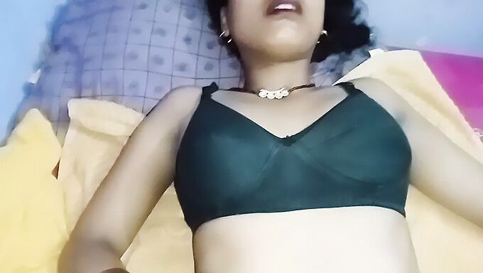 Bhabhi Se Laisse Aller Au Plaisir Oral Avec Devar Dans Un Audio Hindi Clair