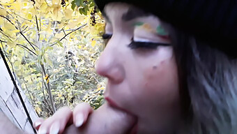 18-Year-Old Stepsister Gives Amazing Oral Pleasure In Public Park